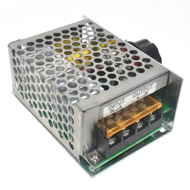 Reguleerib pirnide heledust ja elektriliste kuumutuskehade temperatuuri