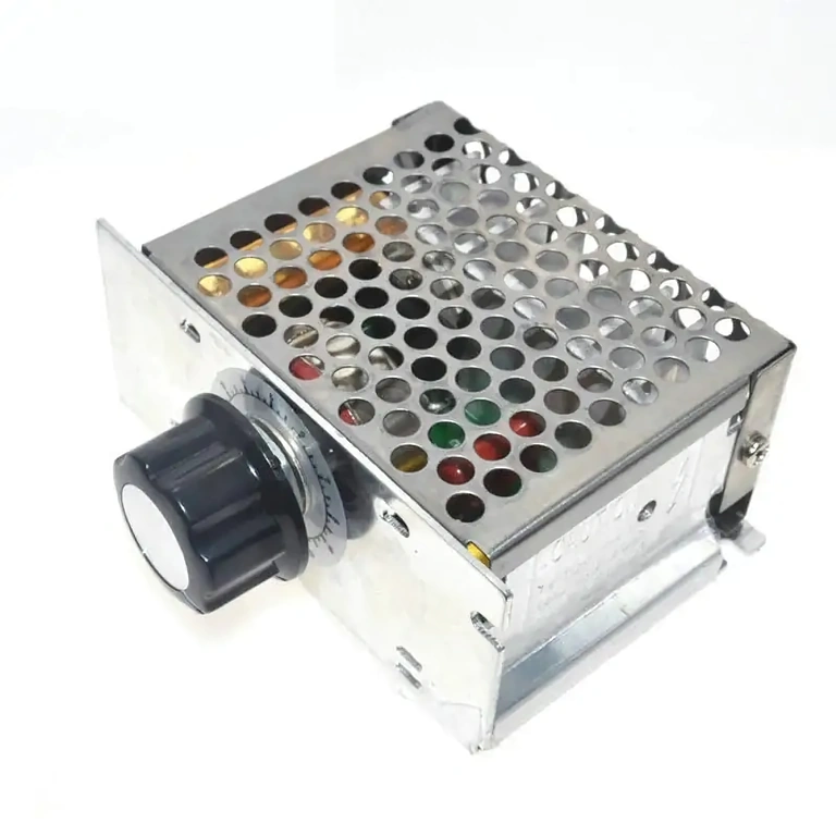 220V AC pingeregulaatori moodul külgvaates