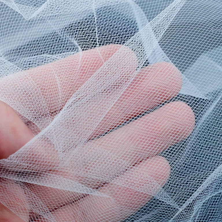 Pruudi juukseaksessuaar looriga Valge kammiga kinnitatud vaat, ideaalne lahtiste soengute või kuklite jaoks