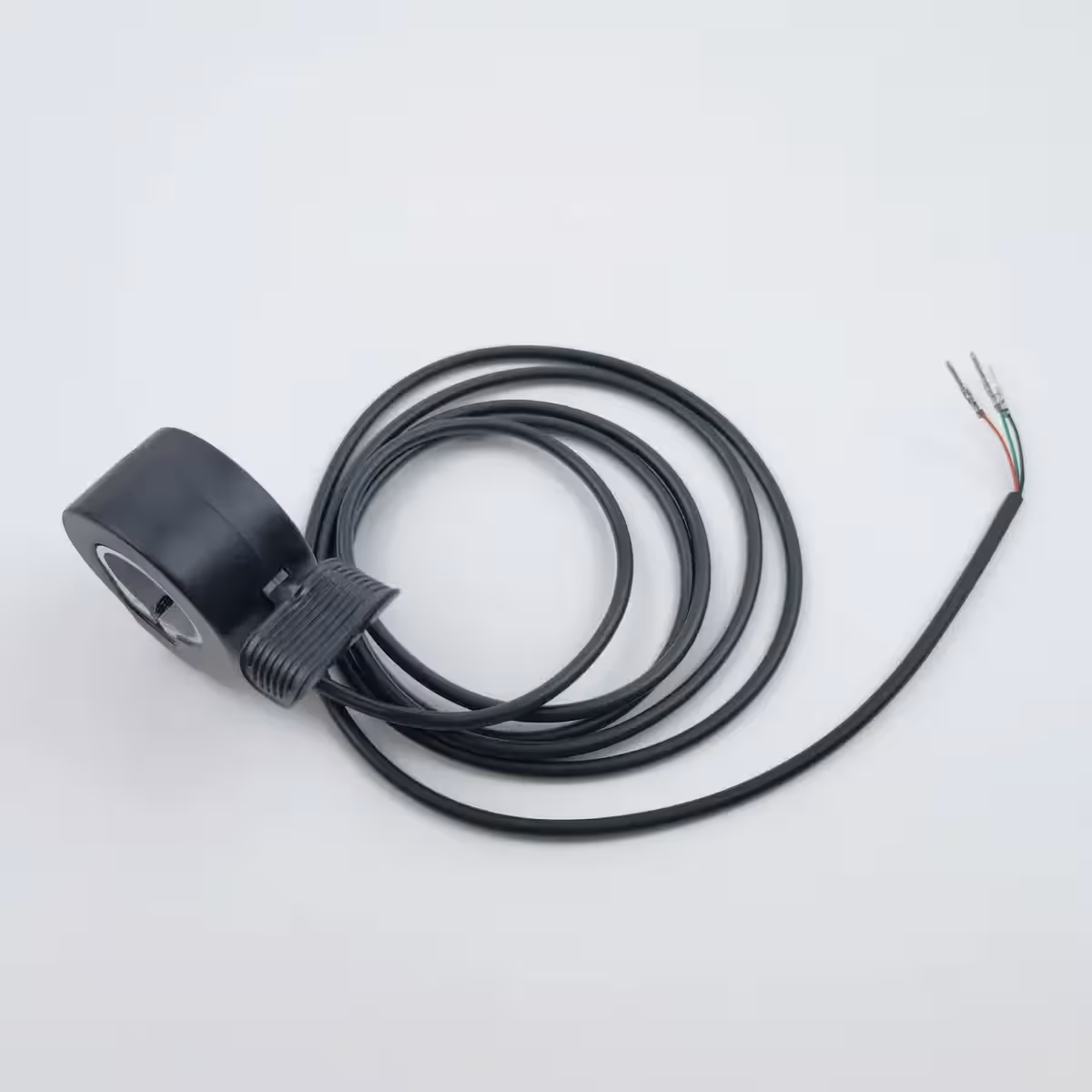 Väike ja tõhus gaasikäepide jalgratta või tõukeratta kiiruse juhtimiseks