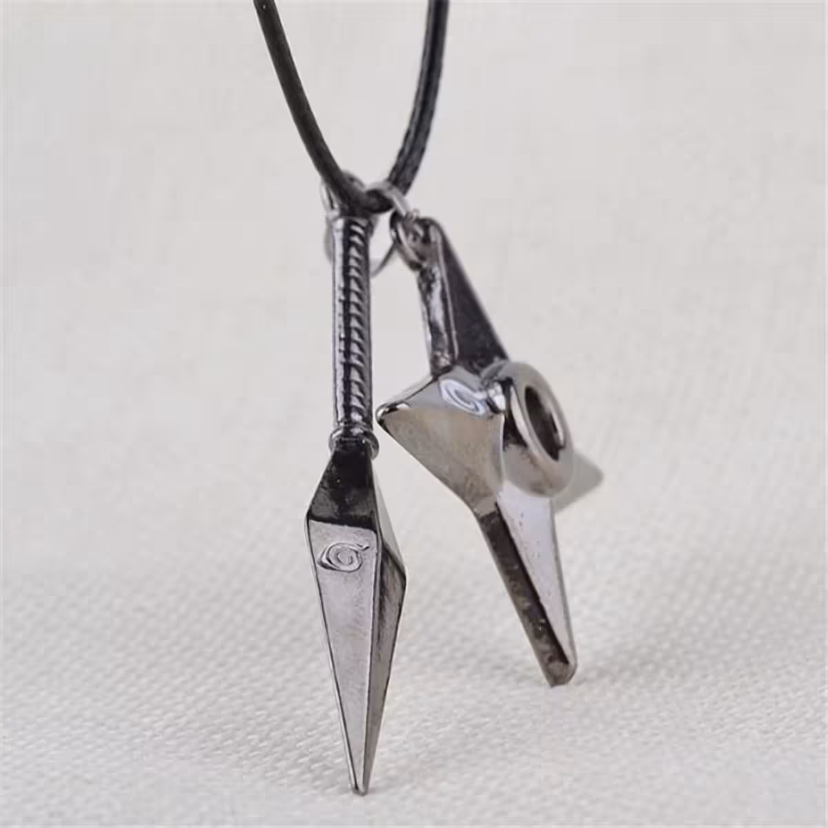 Shuriken ninja tähe pandantii kaelakee