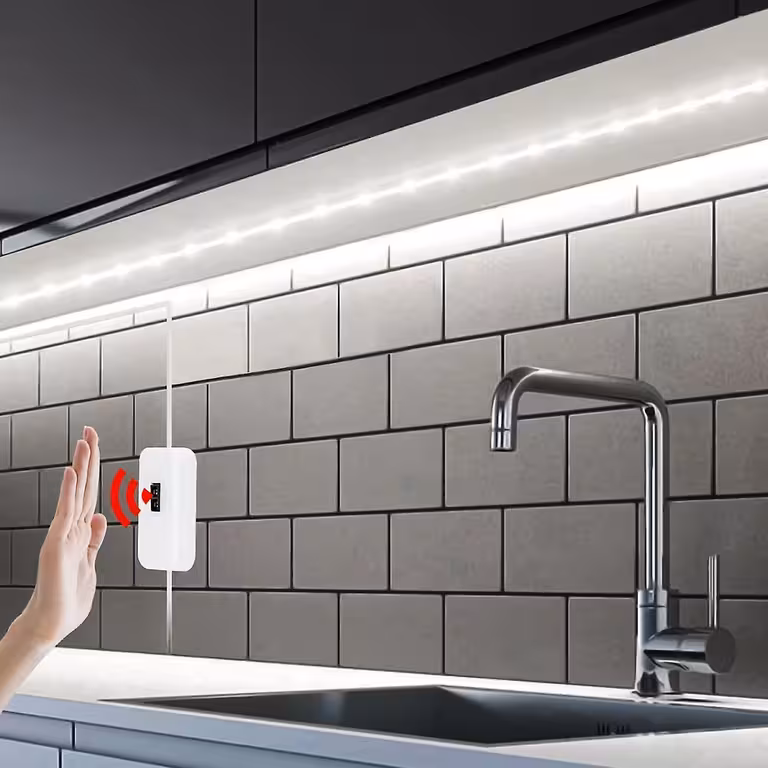 3 m külmvalge LED-riba liikumisanduriga USB 5V – kööki ja vannituppa