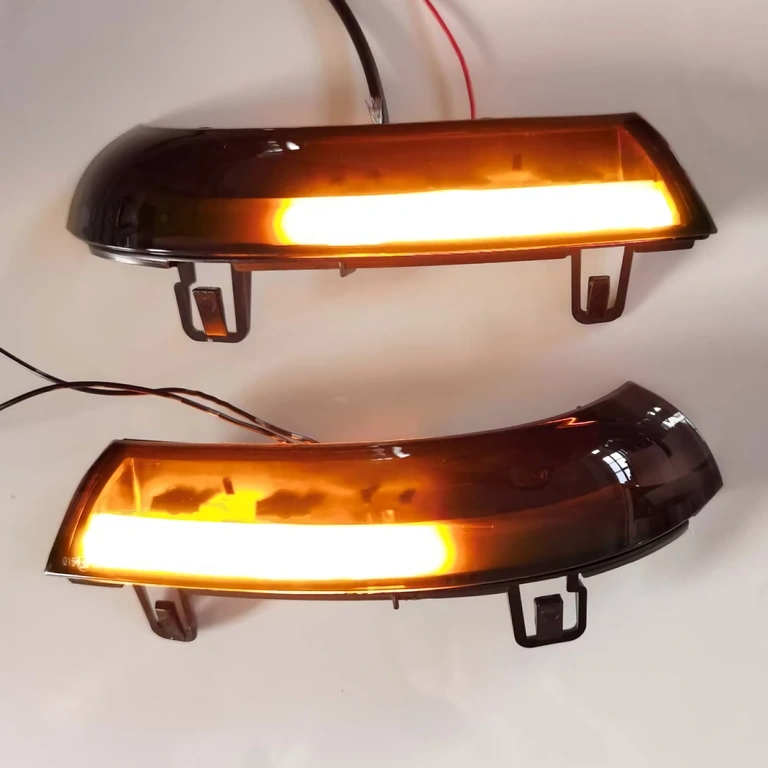 Järjestikune LED-signalisatsioon peeglitele Golf 5, Golf 6, Passat B6 – plug & play