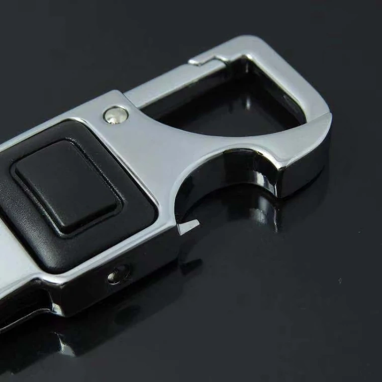 Nahast premium võtmehoidja autole Kvaliteetsest nahast autoaksessuaar