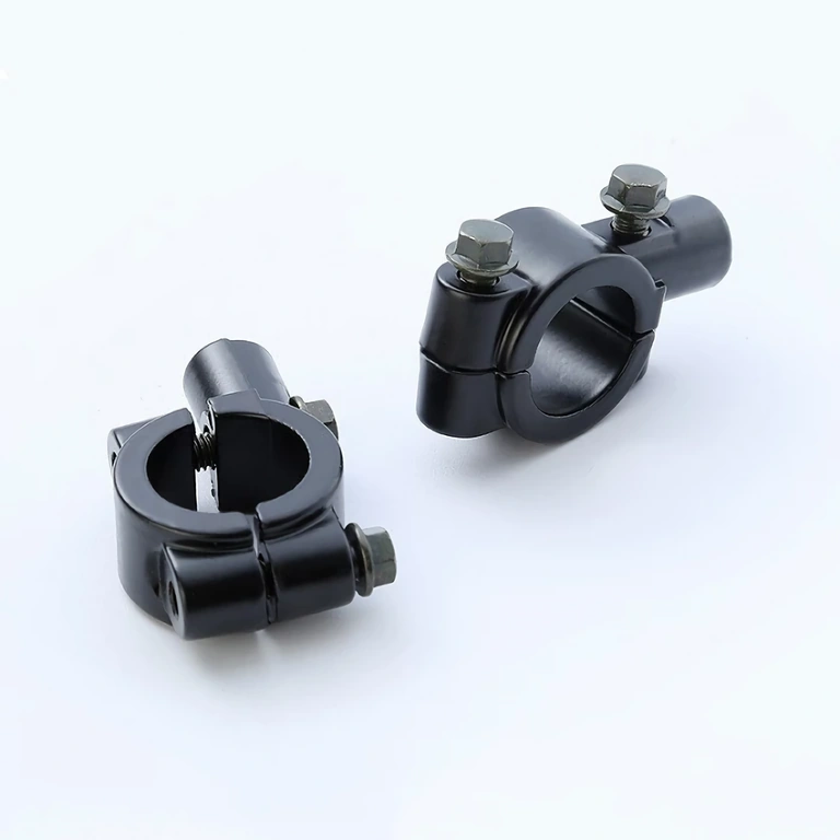 Universaalne juhtraua adapter M10 x 1,25 peegli jaoks