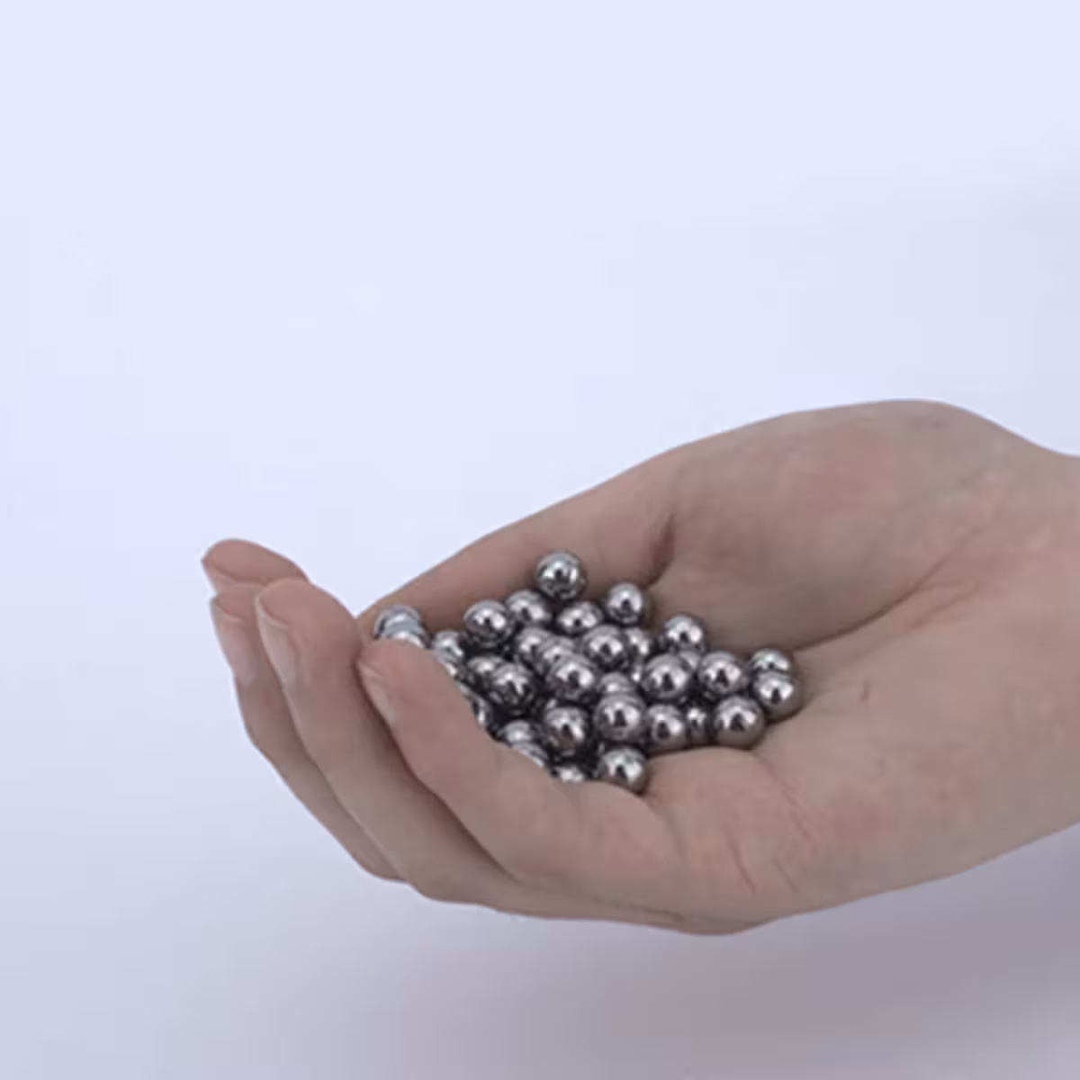 Täielik komplekt 100 teraskuuliga 8 mm, sfääriline, sile pind