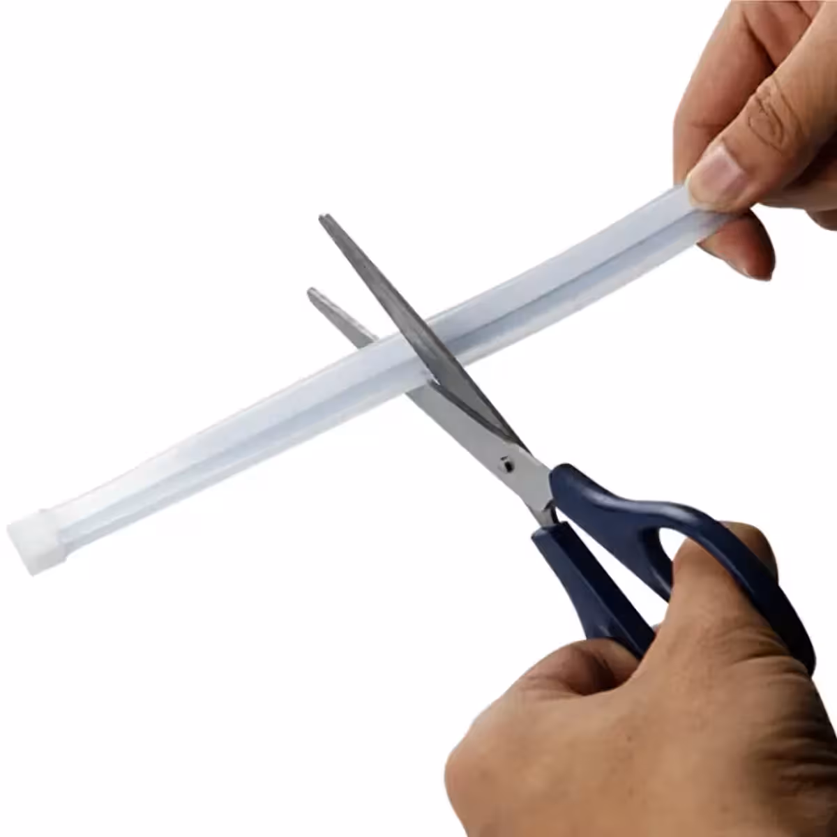 Valge LED-riba DRL-iks ja kollane suunatuleks