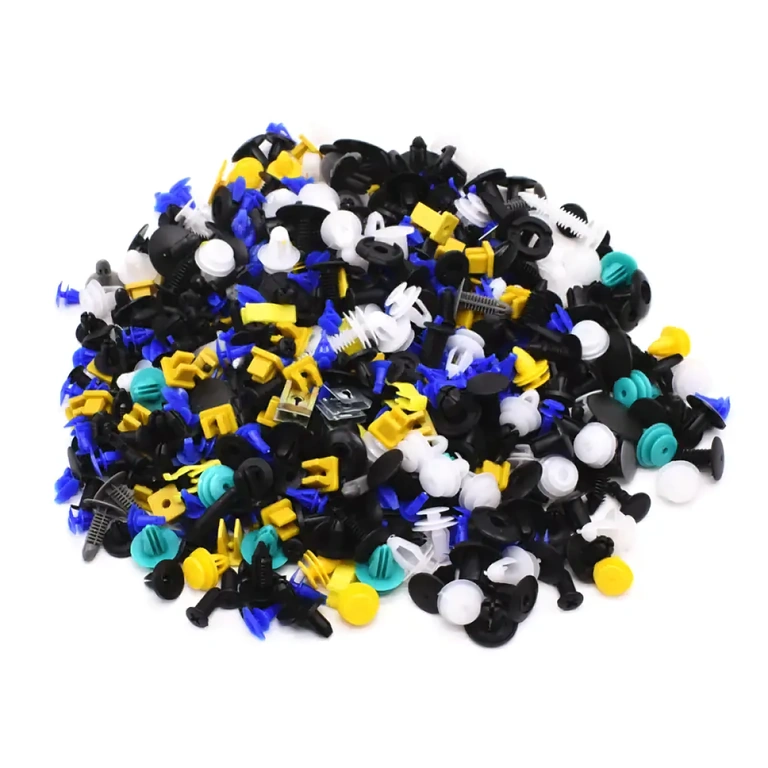 Universaalne komplekt kere, lae ja dekoratiivsete elementide kiireks paranduseks