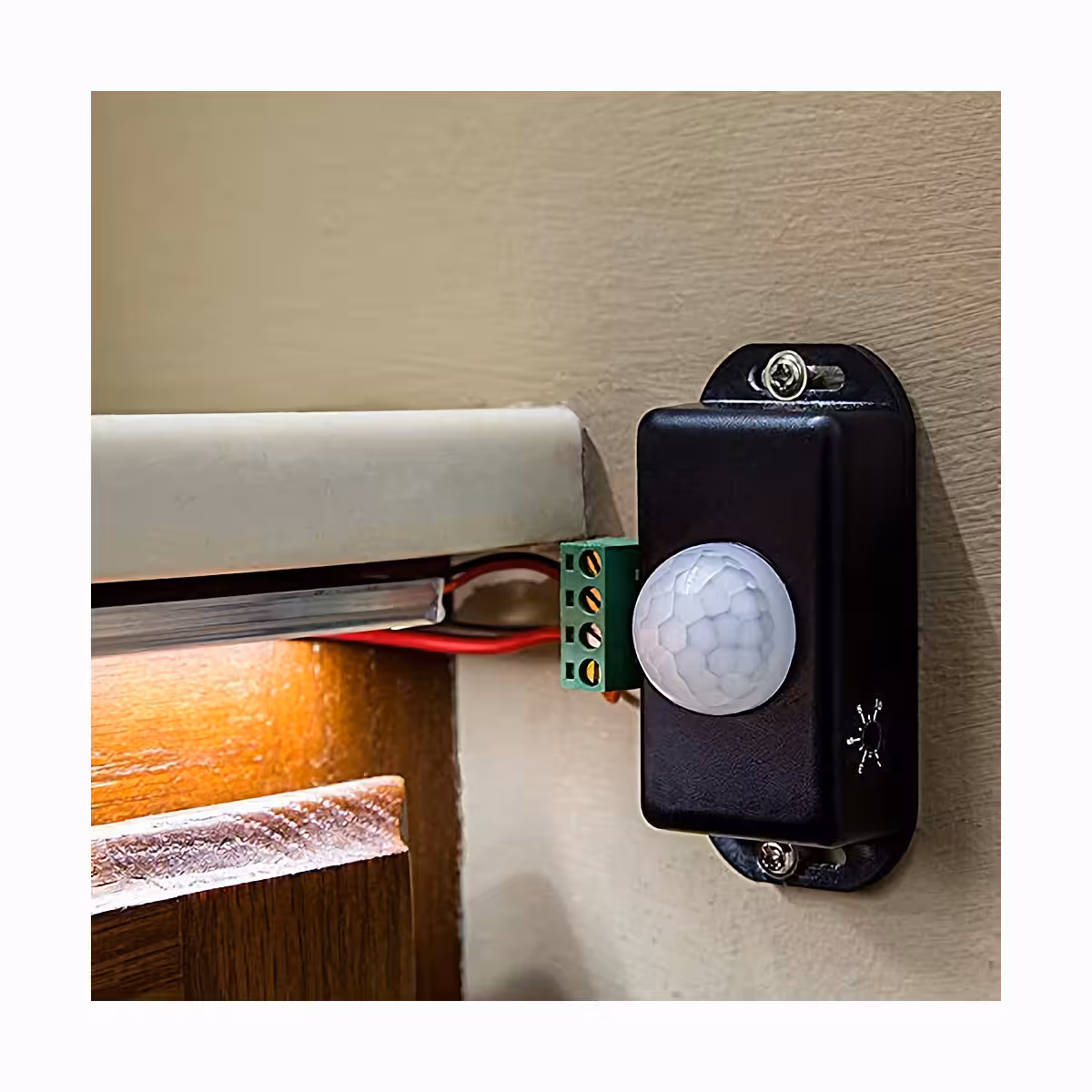 Liikumisandur PIR 12-24V, maksimaalne vool 6A