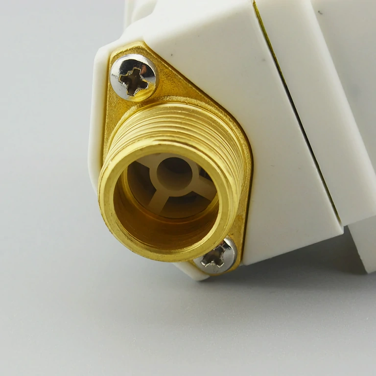 12V vee solenoidventiil tavaliselt suletud ½ tolli ühendusega 12V tavaliselt suletud veeventiil, ½-tolline ühendus, ideaalne päikesesüsteemidele