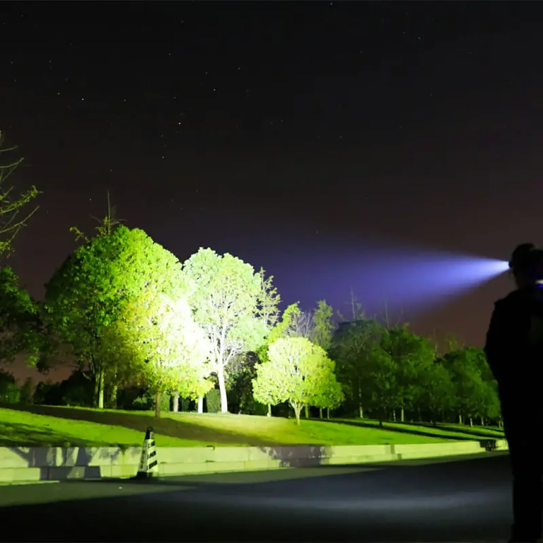 LED pealamp telkimiseks, kalastamiseks ja matkamiseks