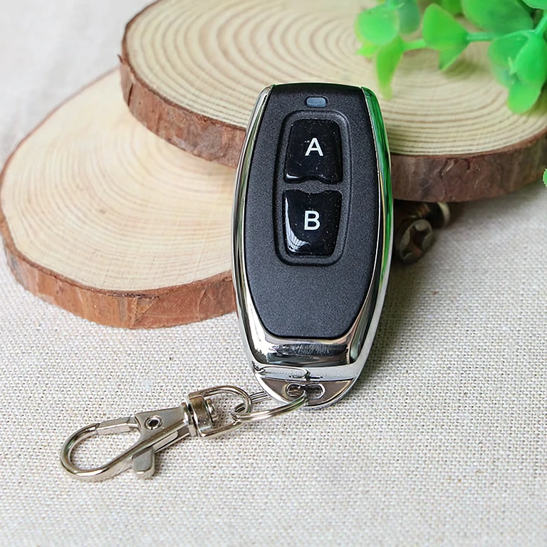 Väike ja kaasaskantav kaugjuhtimispult, ideaalne automaatikasüsteemidele