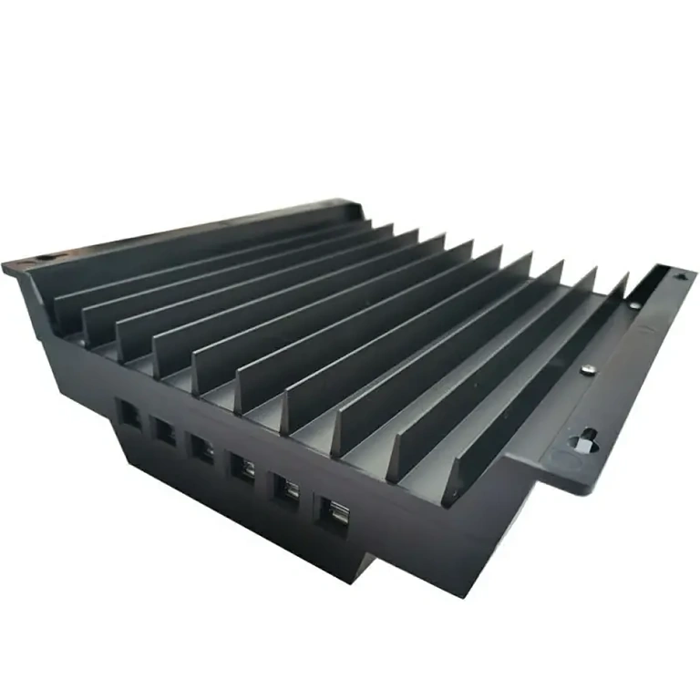 MPPT päikeseregulaator 99,5% efektiivsusega Täiustatud kontroller parima energiasaamisega