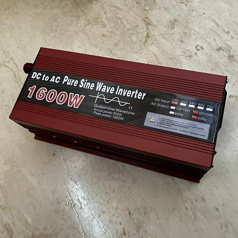 Kaasaskantav haagise inverter 12V–220V Toiteallikas telkimiseks ja haagissuvilateks