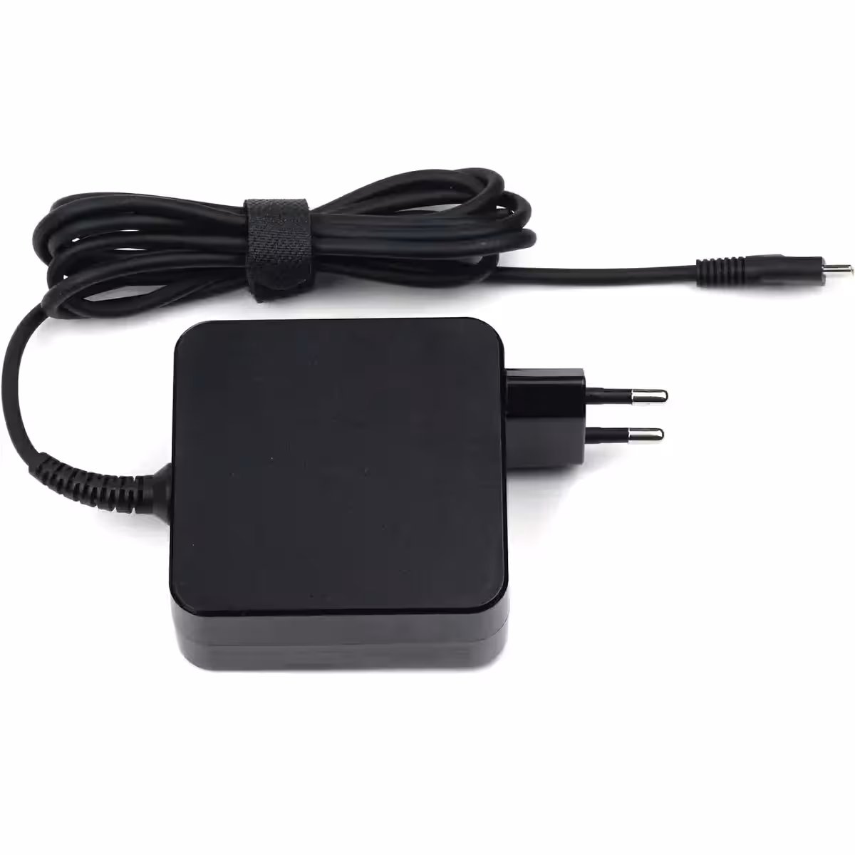 USB-C laadija ülepingekaitse ja lühisekaitsega