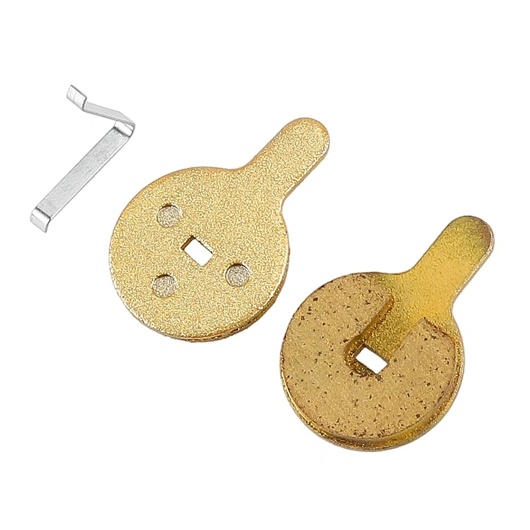 Piduriplaatide detailne pilt, valmistatud vasest