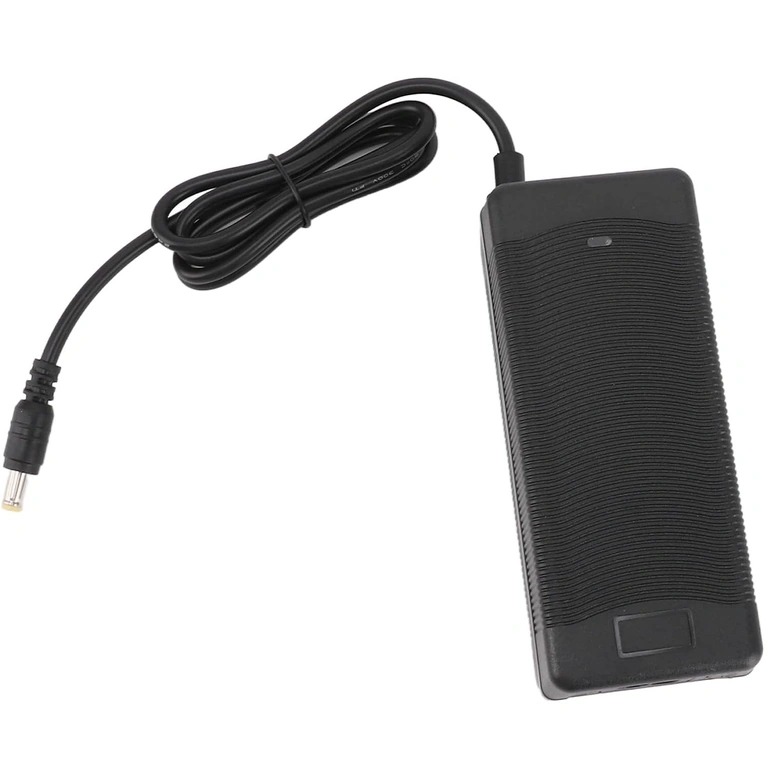 DC 2.1×5.5 mm ühendus 21V Li-Ion 2A laadijale – ühilduv 18V Li-Ion akude ja kaasaskantavate elektriliste tööriistadega