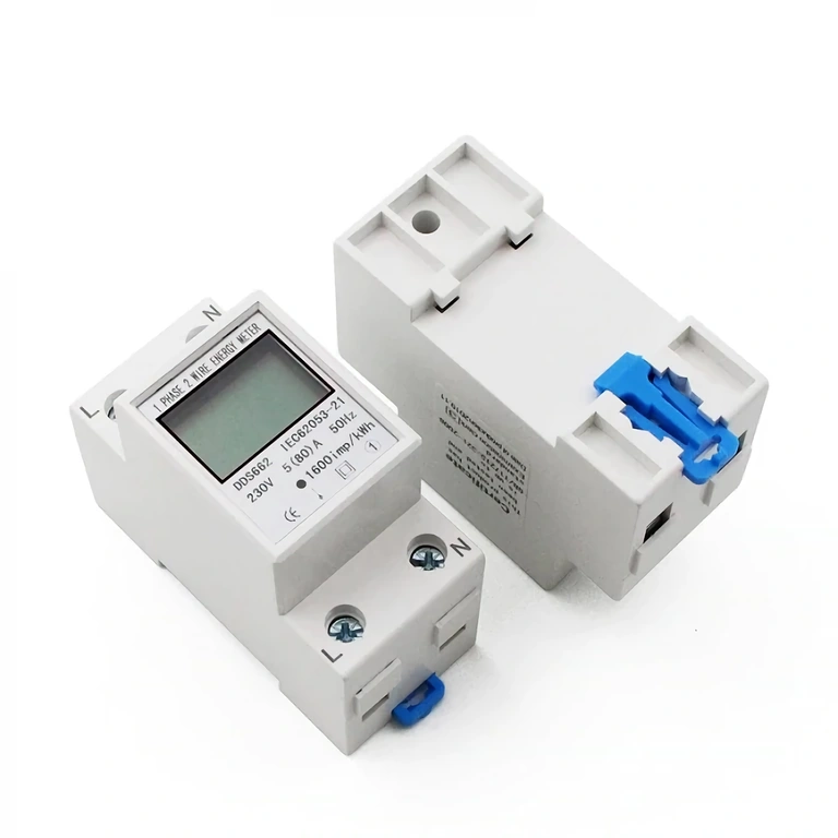 Usaldusväärne digitaaltehnoloogia Digitaalne mõõtja SMT sisseehitatud vooluringidega, stabiilne ja elektromagnetilise häirekindel