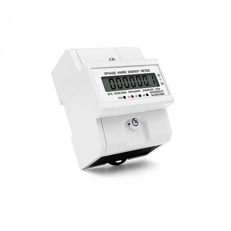 Kolmes faasis digitaalne loendur paigaldatud paneelidesse