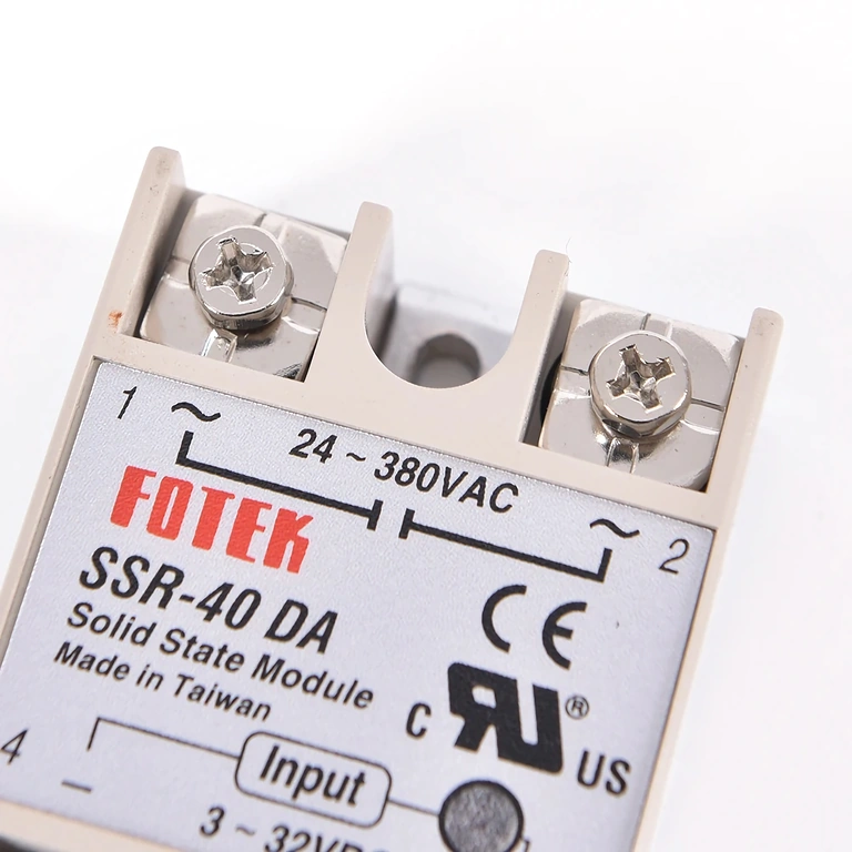 Sisekeem TRIAC-iga SSR-40A lülituseks