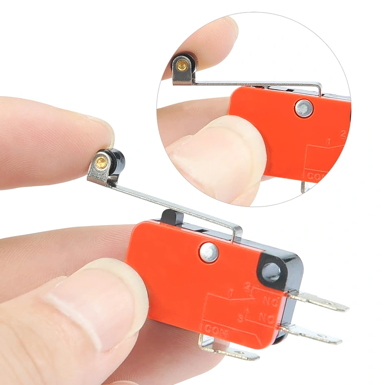 V-156-1C25 mikrolüliti piirik – külgvaade